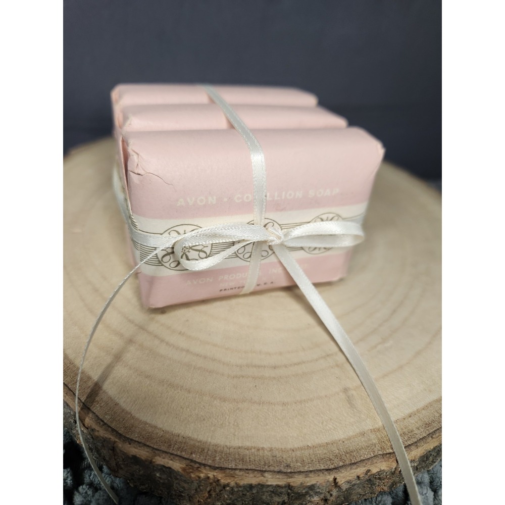 Vintage 1970s Avon Sealed Cotillion Soap‎ Bars 3 Pack W/Ribbon Pink~RARE